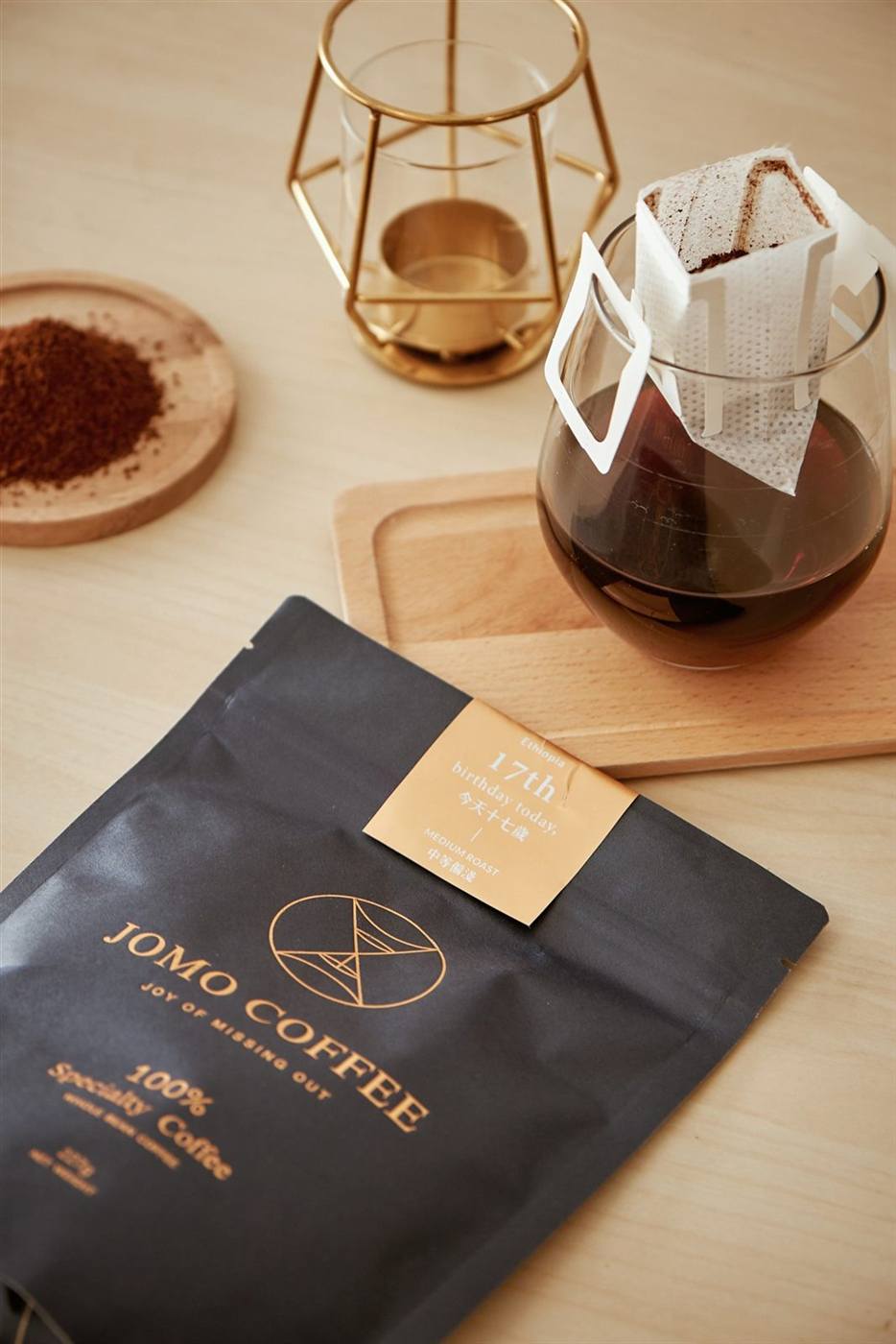 JOMO COFFEE 咖啡豆包裝、掛耳咖啡與燭台